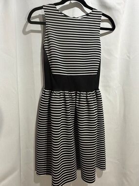 Bar III Black and White Striped Sleeveless Fit-and-Flare Dress